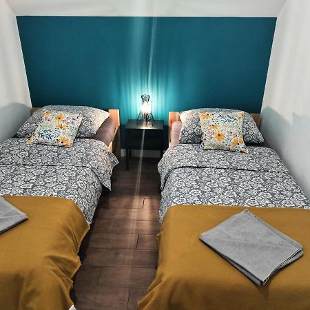 Krajno-Zagorze Apartamenty Jodlowa - Bilard - Bawialnia - Krolikarnia מראה חיצוני תמונה