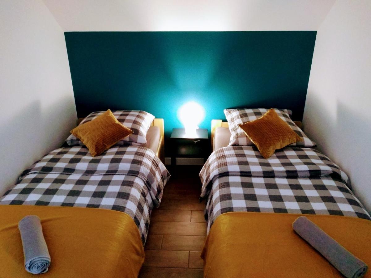 Krajno-Zagorze Apartamenty Jodlowa - Bilard - Bawialnia - Krolikarnia מראה חיצוני תמונה