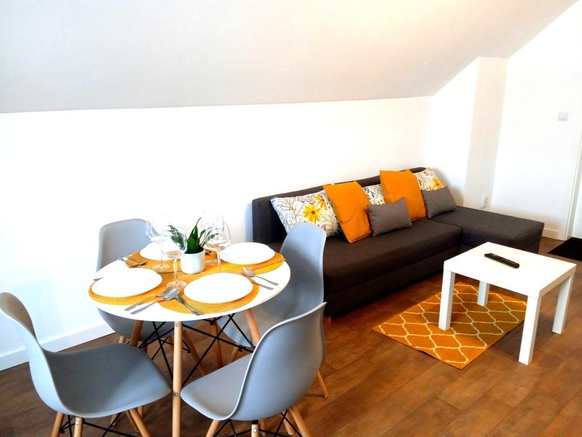 Krajno-Zagorze Apartamenty Jodlowa - Bilard - Bawialnia - Krolikarnia מראה חיצוני תמונה