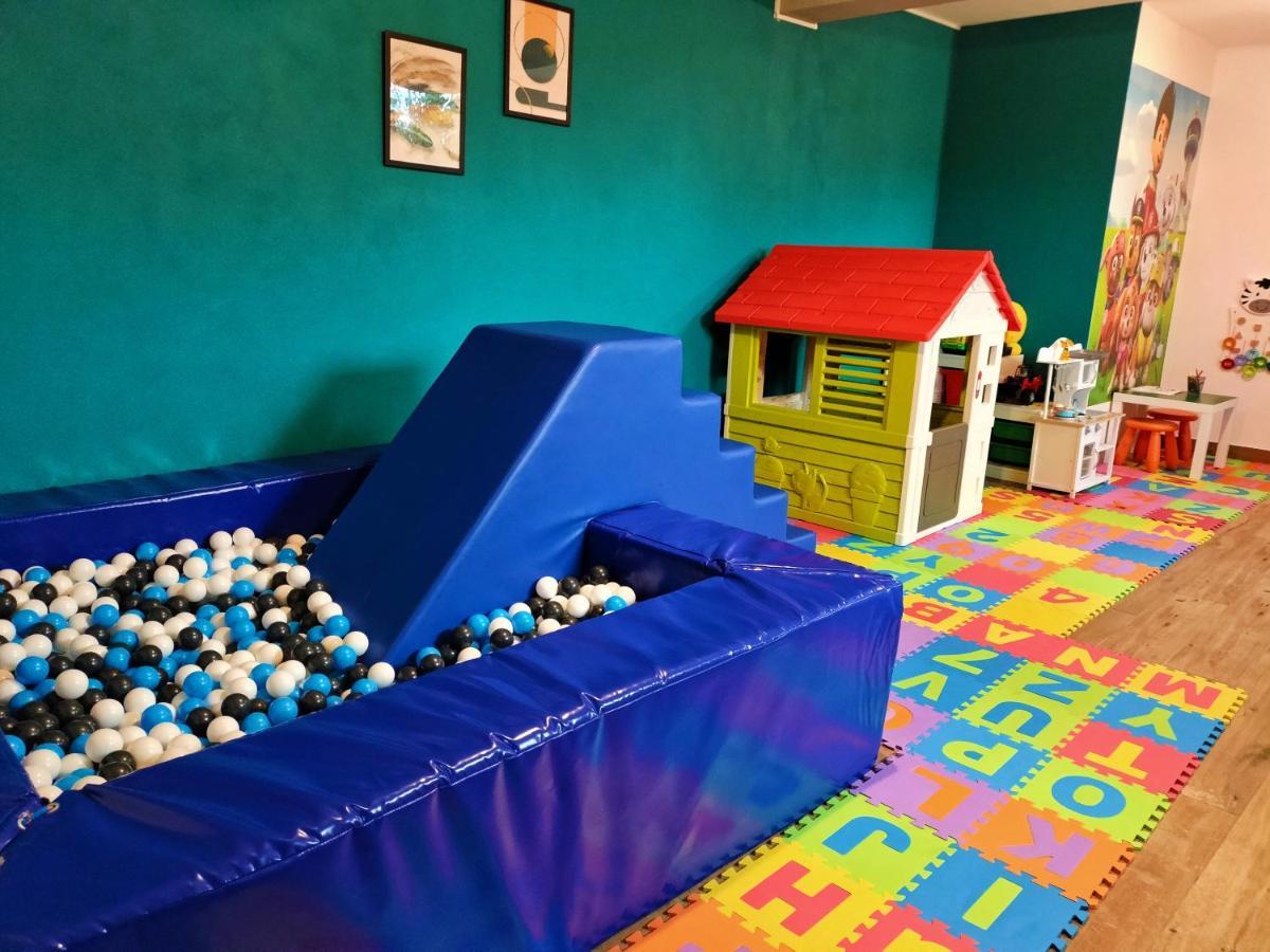Krajno-Zagorze Apartamenty Jodlowa - Bilard - Bawialnia - Krolikarnia מראה חיצוני תמונה